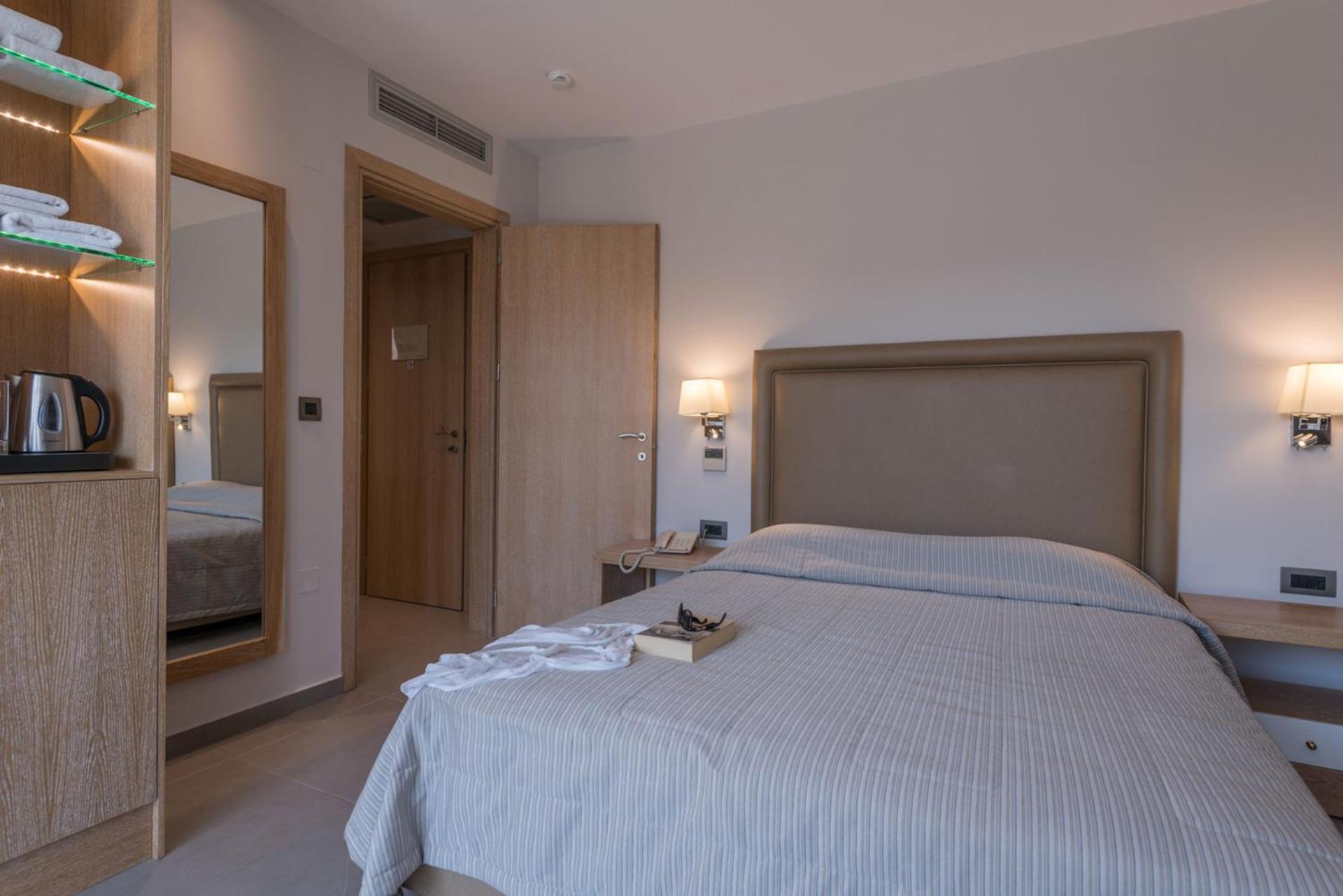 Cactus Beach Hotel Stalida Екстериор снимка